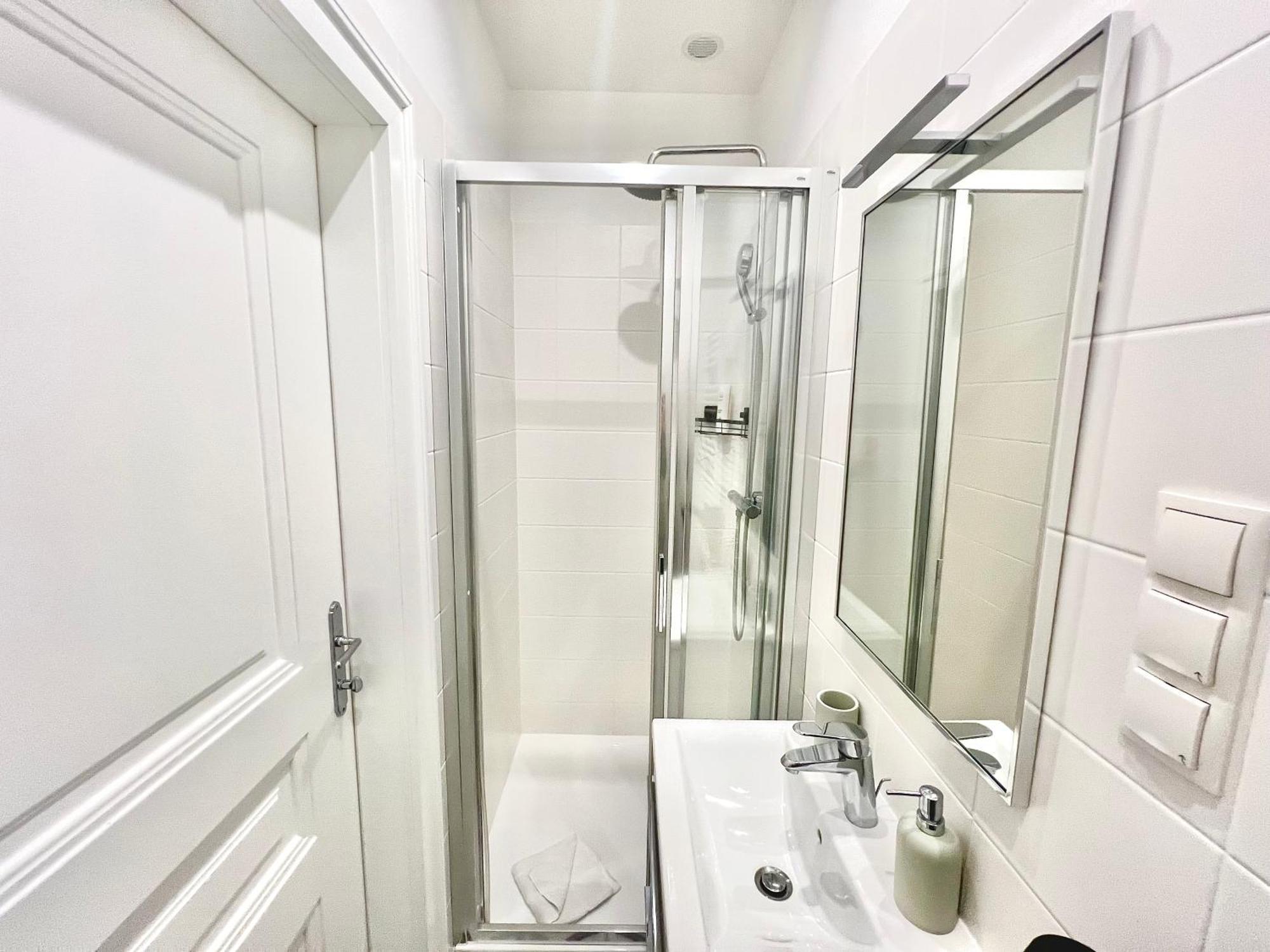 Boutique Newly Renovated Apartment Vienna