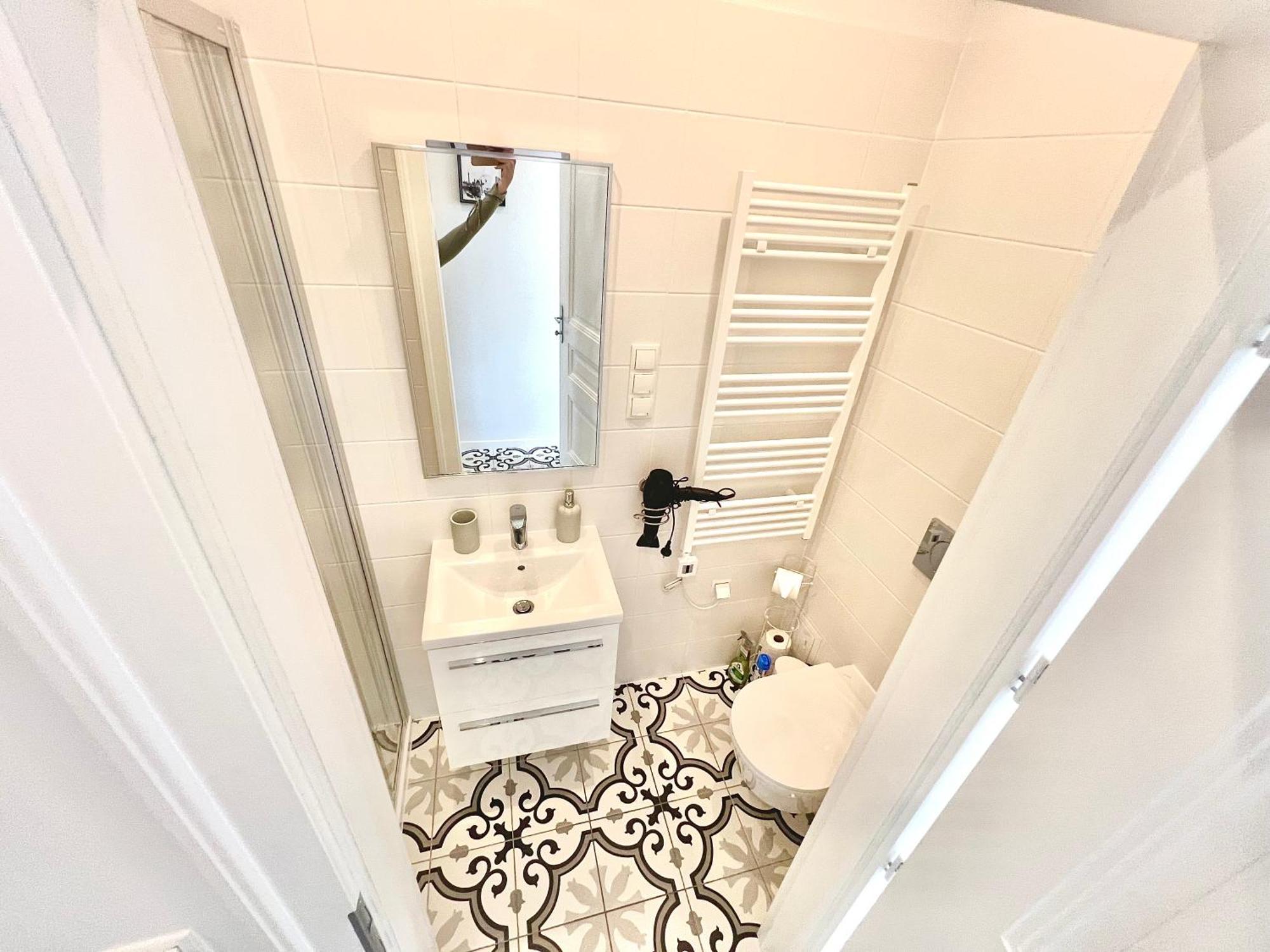 Boutique Newly Renovated Apartment